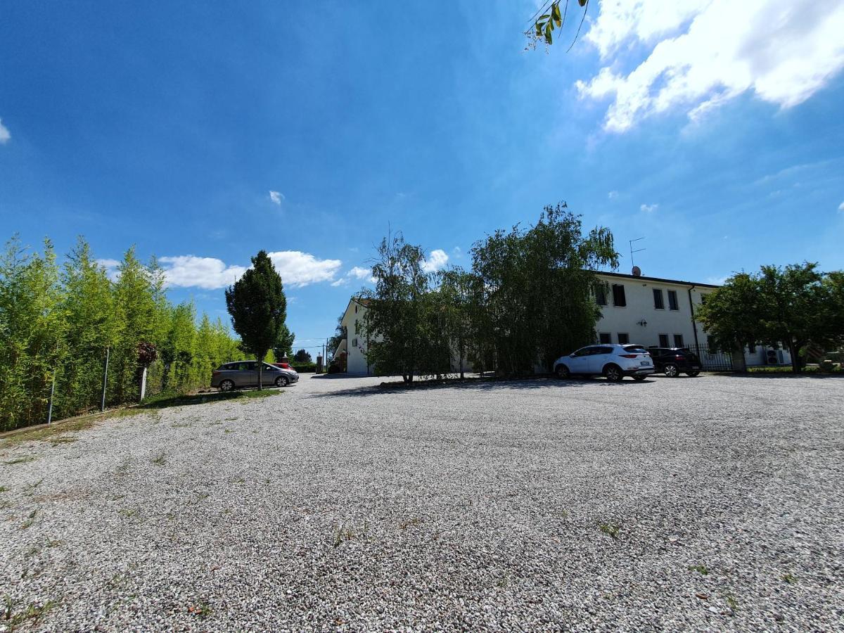 Agriturismo Il Cascinale Treviso Luaran gambar