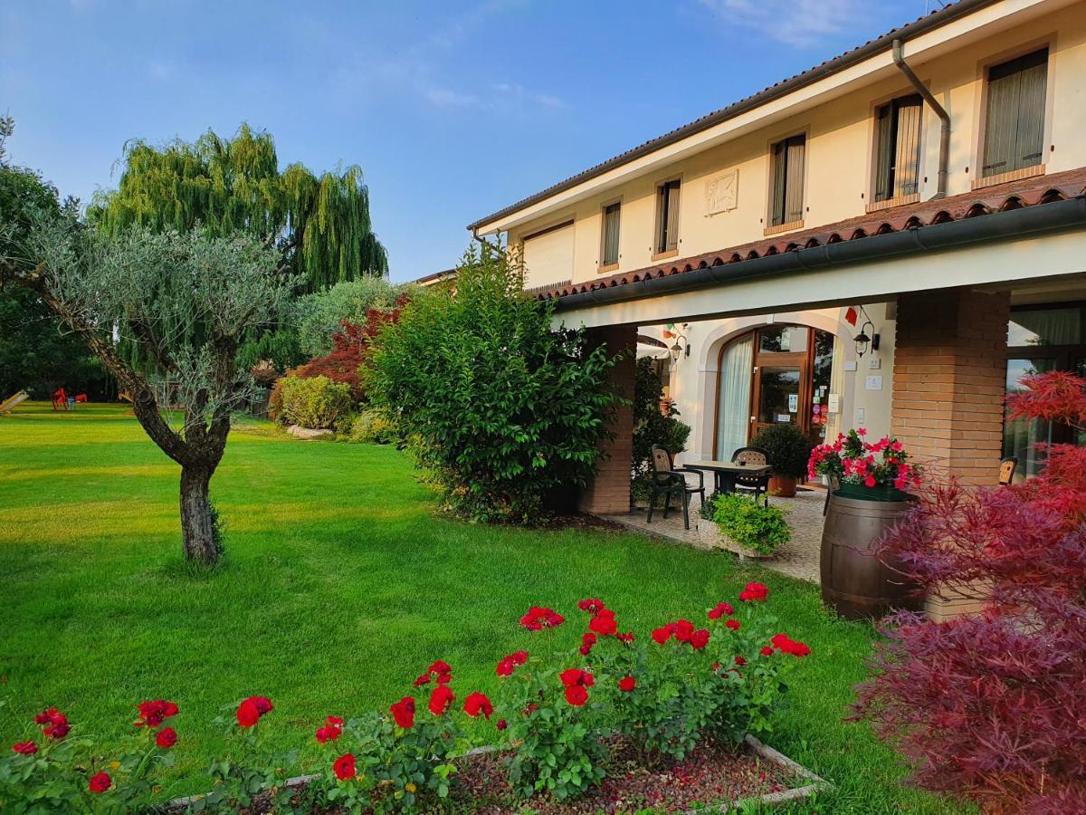 Agriturismo Il Cascinale Treviso Luaran gambar
